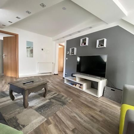 Ferienwohnung Auszeit 바트크로이즈나흐 외부 사진