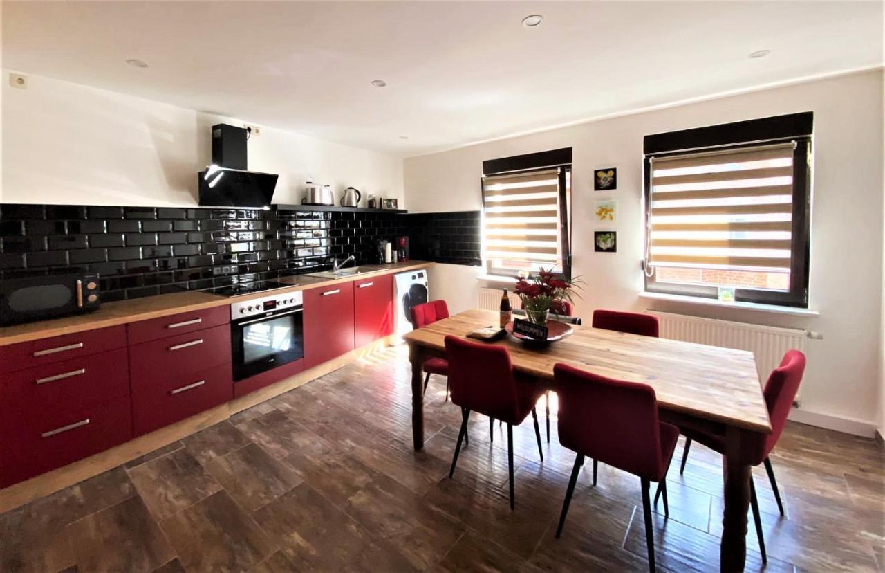 Ferienwohnung Auszeit 바트크로이즈나흐 외부 사진
