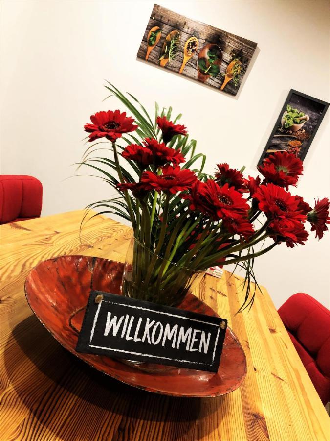 Ferienwohnung Auszeit 바트크로이즈나흐 외부 사진