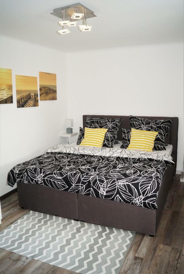 Ferienwohnung Auszeit 바트크로이즈나흐 외부 사진